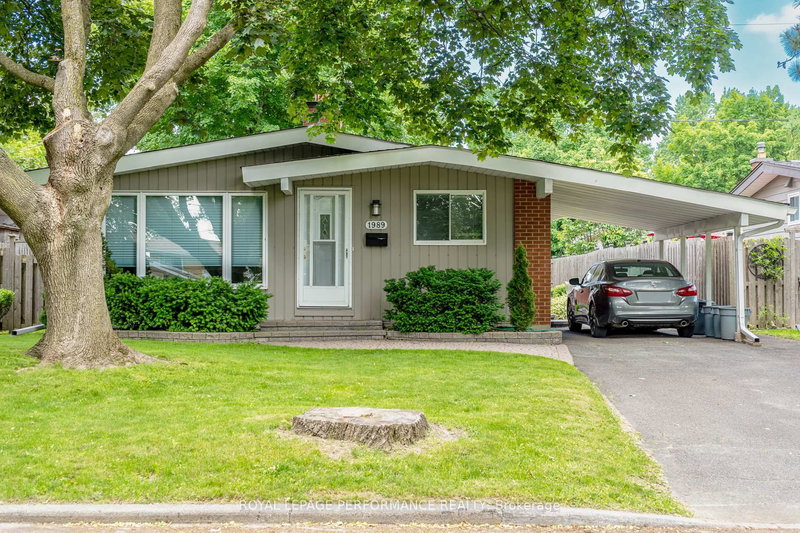 home for sale on 1989 Michigan Avenue