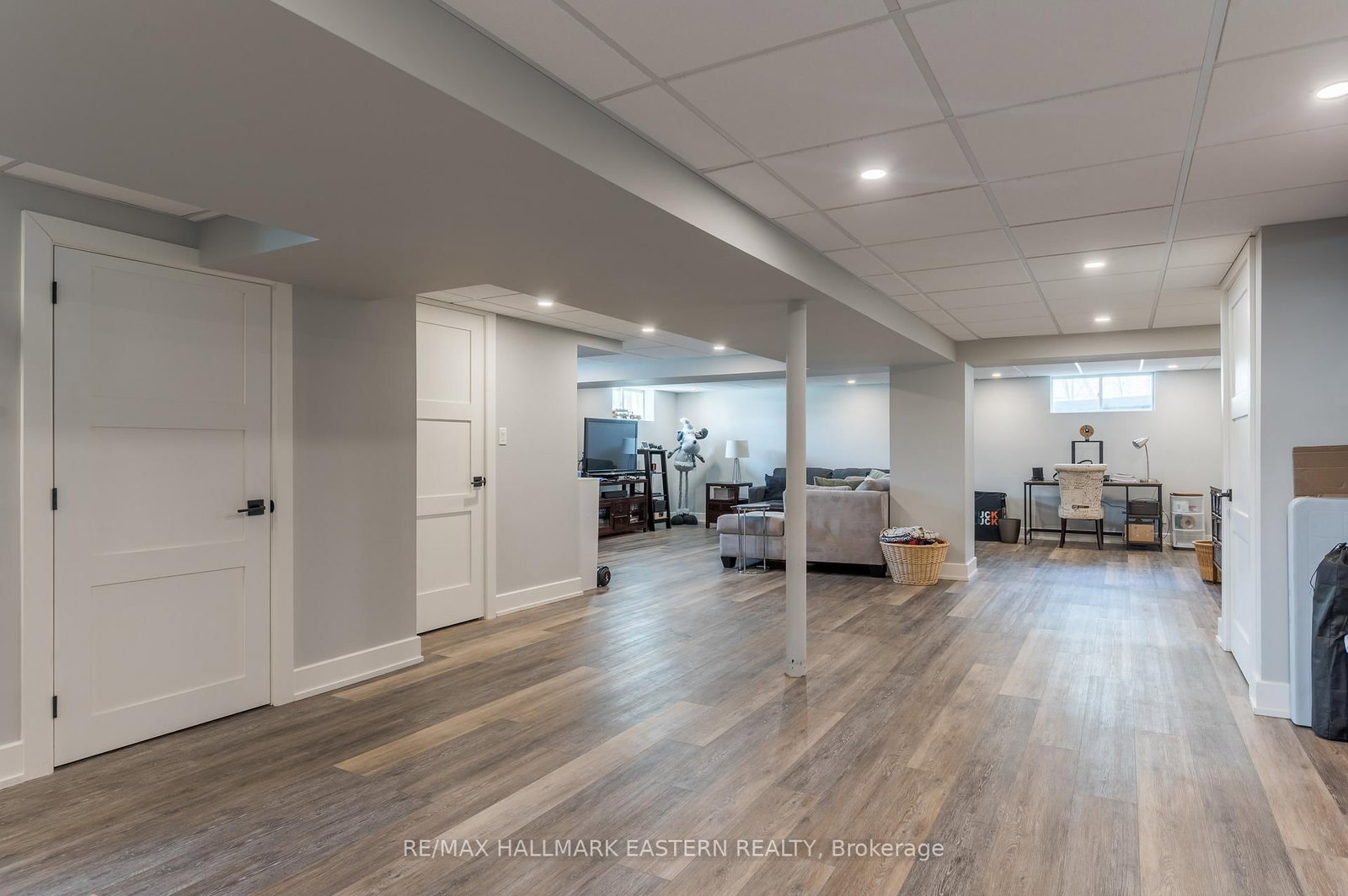 6 Weller Crescent - Photo 46