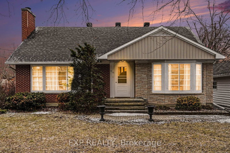 home for sale on 2727 Concession Road