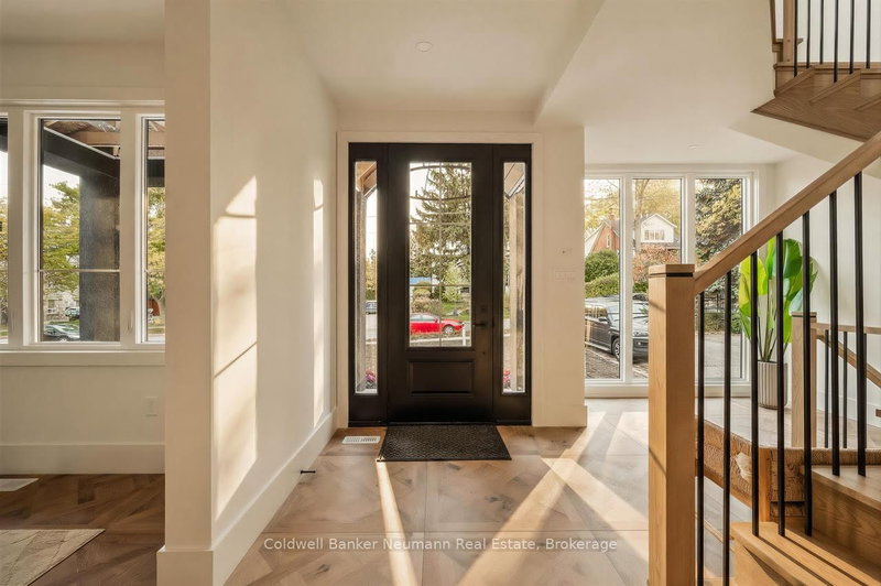 126 Oxford St, Guelph, N1H 2M7 | Image 3