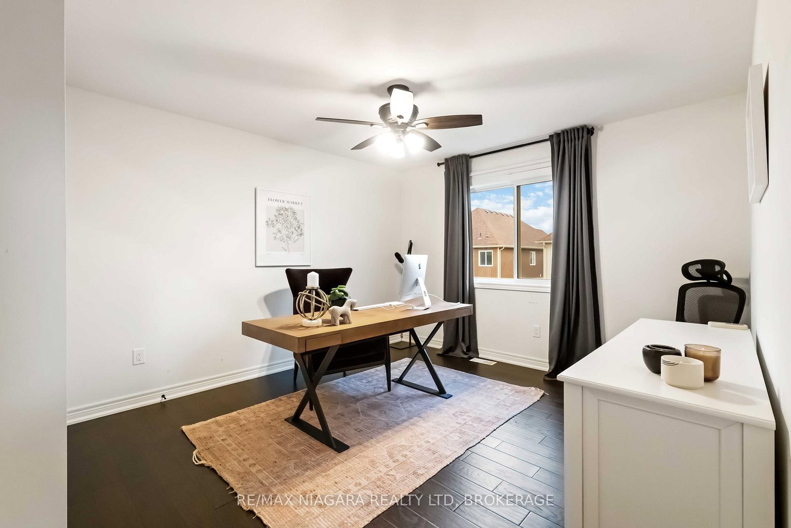 Detached House for sale at 132 Lametti Drive, Pelham, Ontario, L0S 1E6 - Fonthill - MLS: X12976380