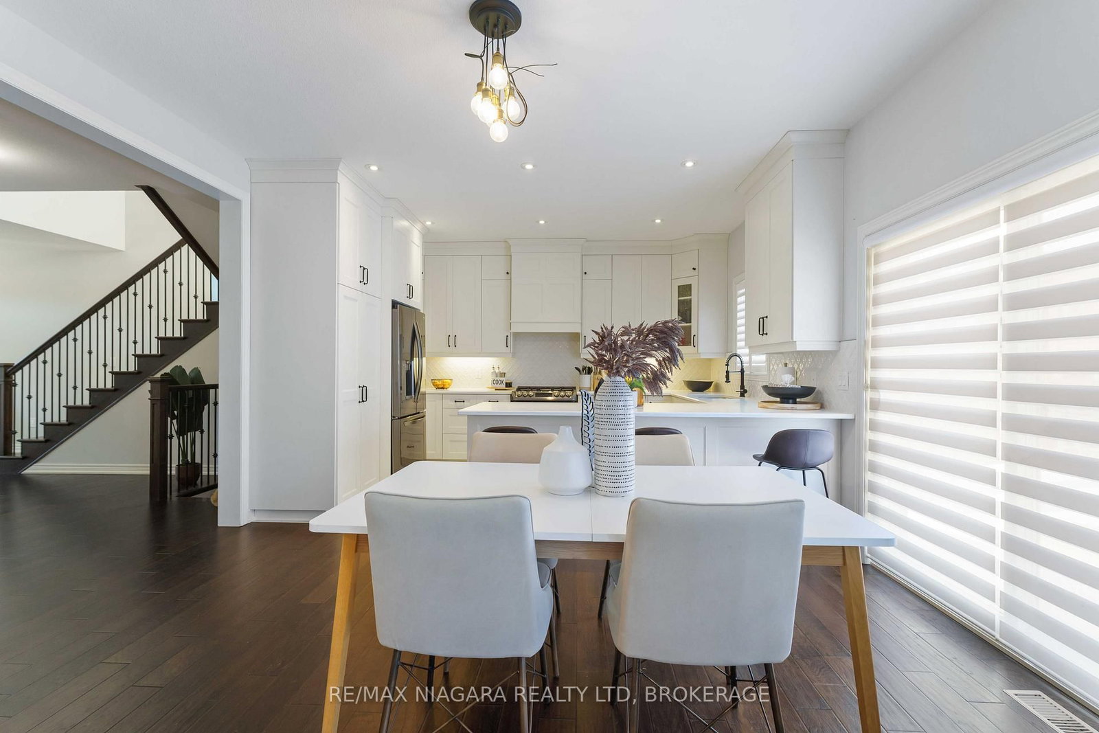 Detached House for sale at 132 Lametti Drive, Pelham, Ontario, L0S 1E6 - Fonthill - MLS: X12976380