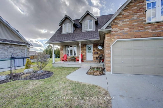 232 Conestoga Street N