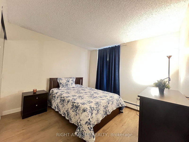 1103 - 505 St Laurent Blvd, Ottawa, K1K 3X4 | Image 3