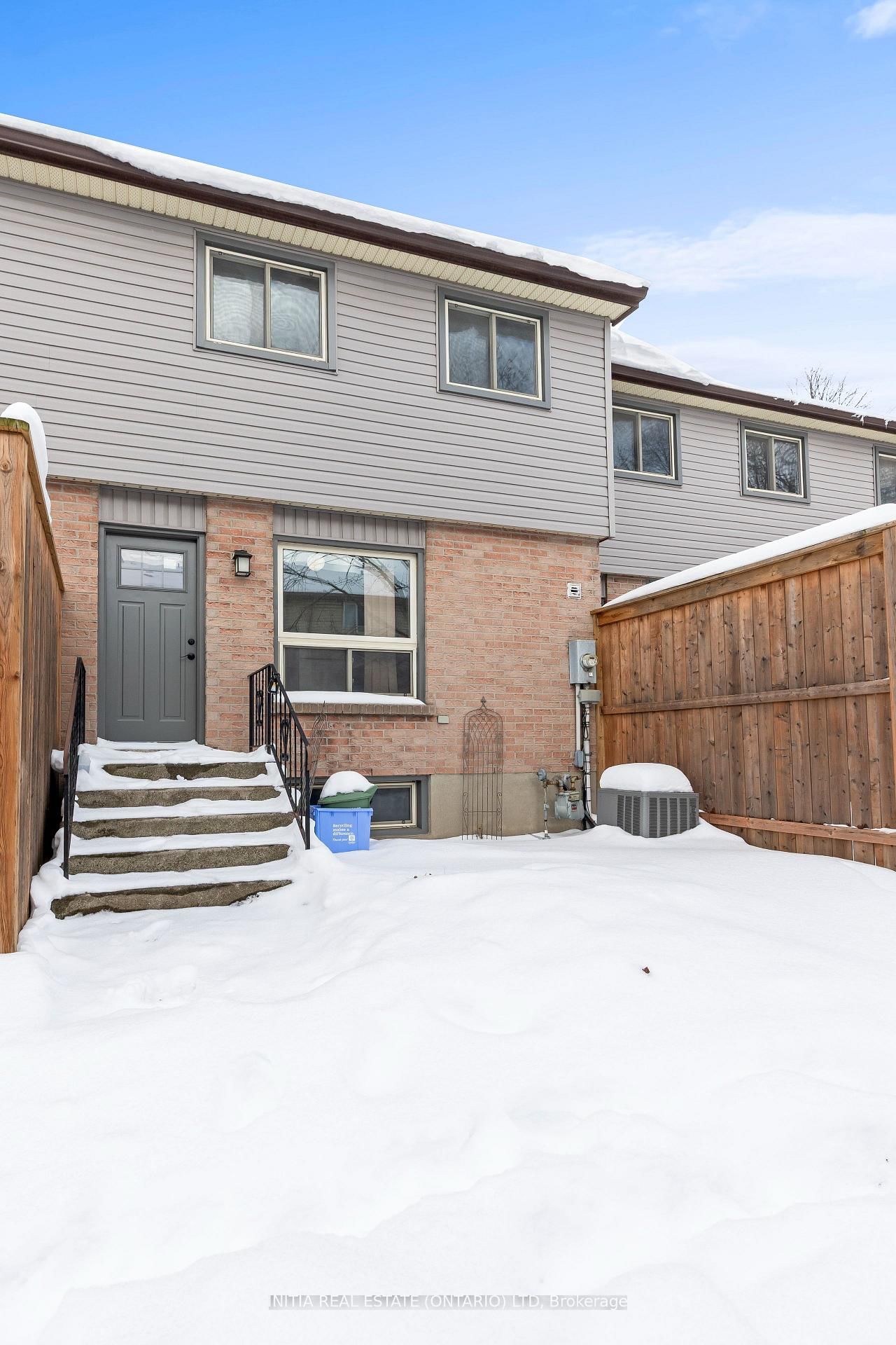 Townhouse for sale at 19-253 Taylor Street, London East, Ontario, N5Y 2J6 - East C - MLS: X12976480