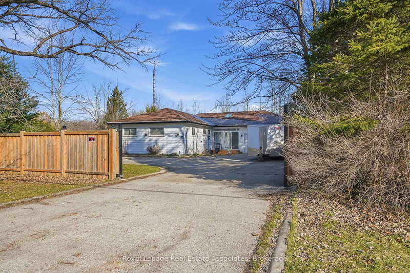 1967 Regional 97 Rd, Hamilton, N1R 5S7 | Image 2