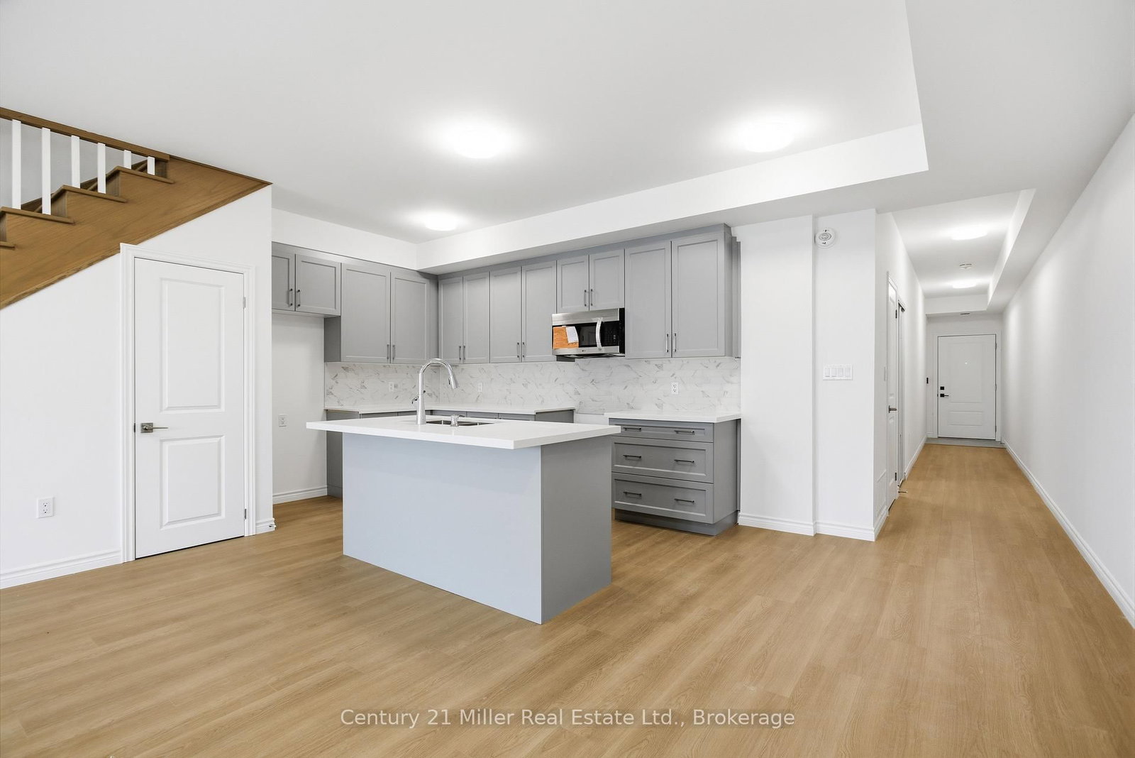 2 Slessor Boulevard, Unit 12 - Photo 10