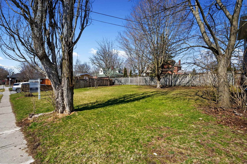 104 Anne St, Cobourg, K9A 1G5 | Image 3