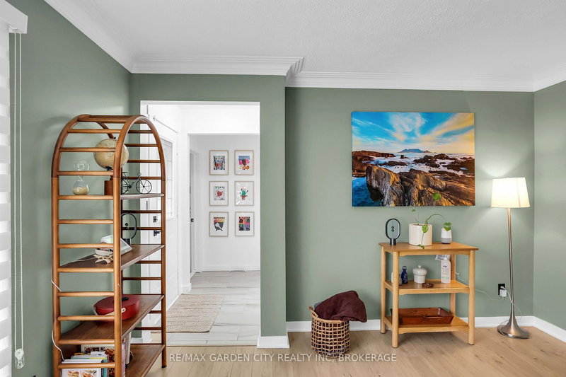 Unit #1 (main) - 18 Wakil Dr, St. Catharines, L2T 3H8 | Image 3