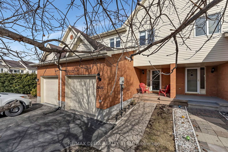 home for sale on 2685 Sylvain Street