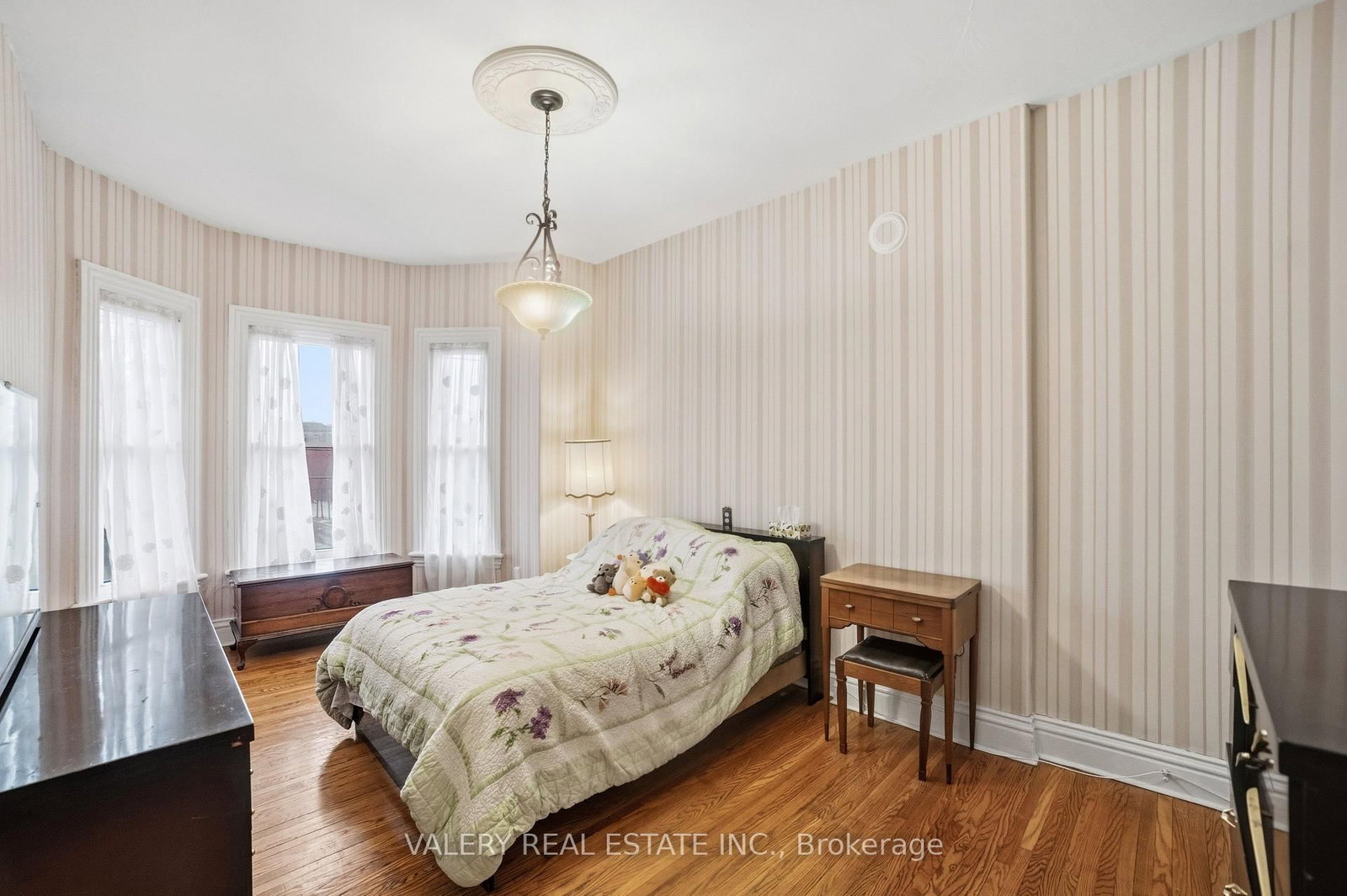 306 John Street N - Photo 19