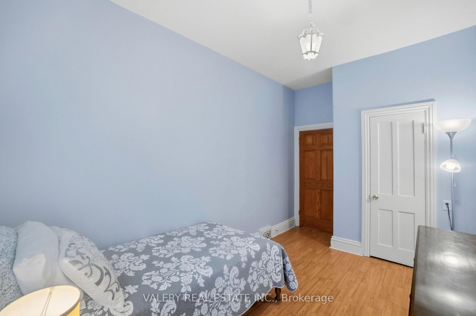 306 John Street N - Photo 22
