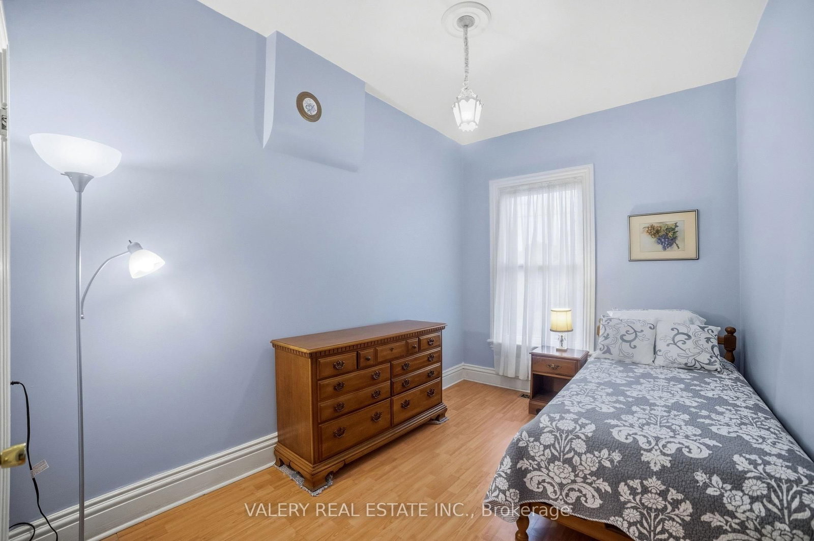 306 John Street N - Photo 23