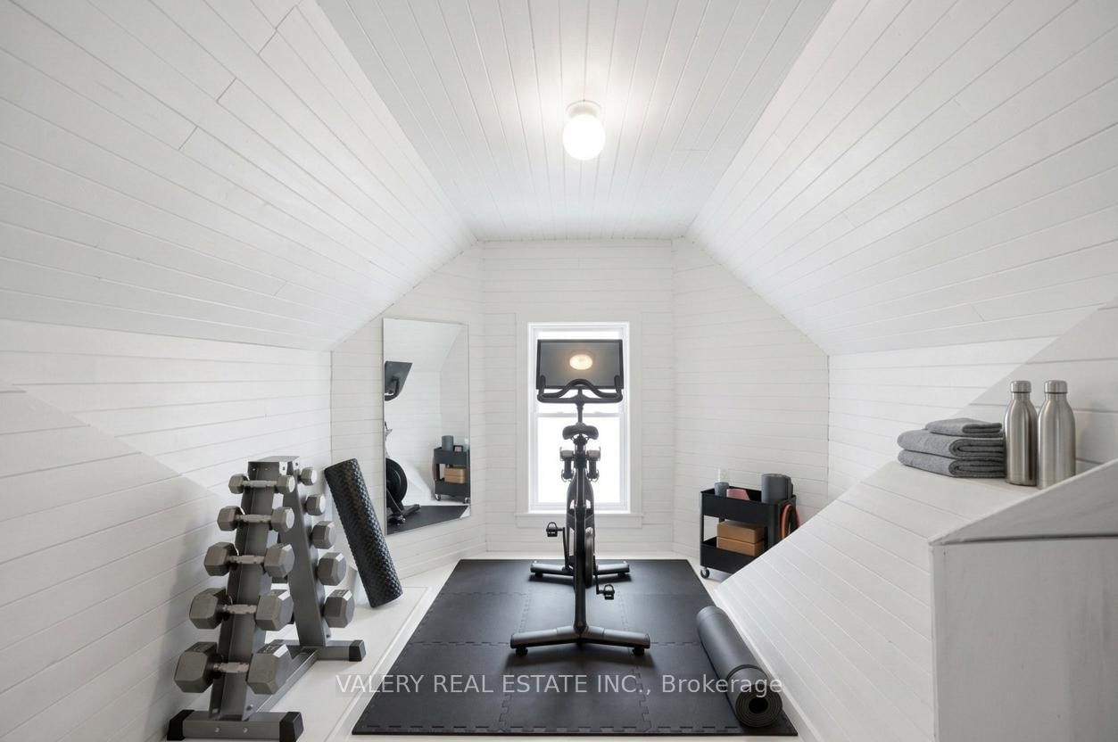 306 John Street N - Photo 32