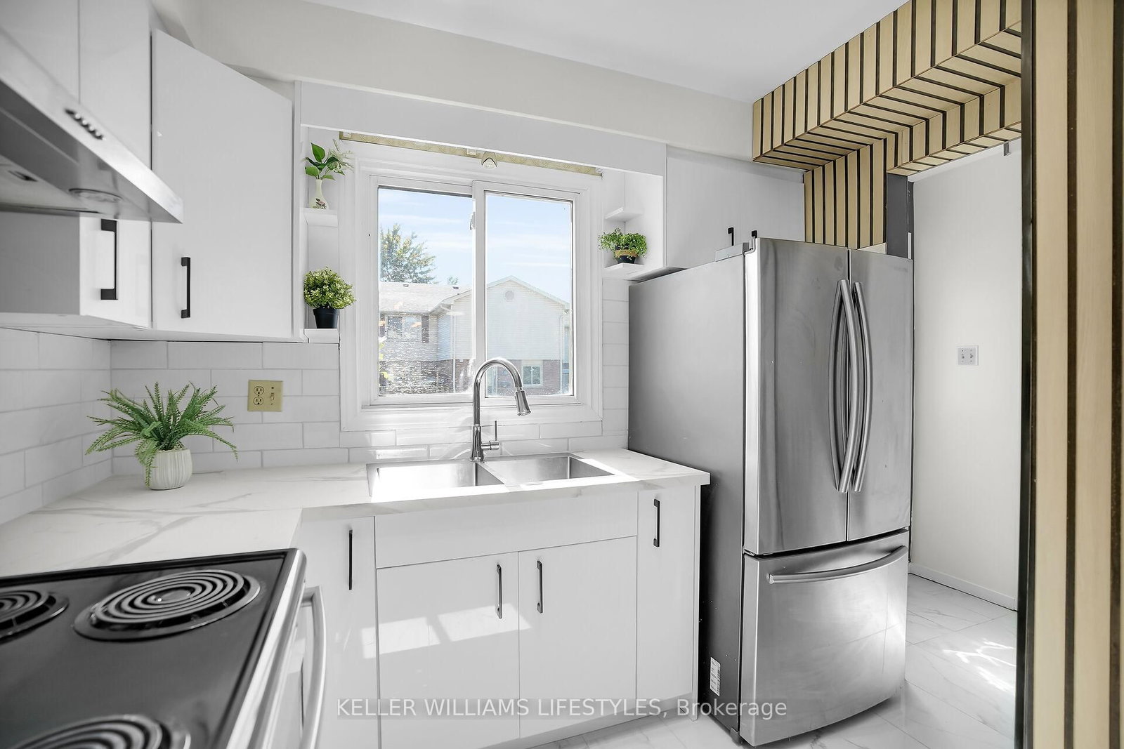 Townhouse for sale at 4-230 Clarke Road, London East, Ontario, N5W 5P5 - East H - MLS: X12976792