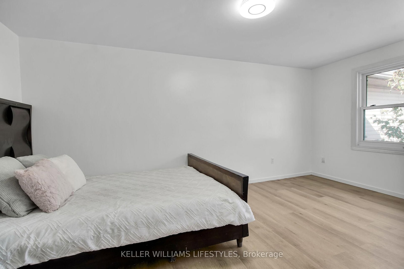 Townhouse for sale at 4-230 Clarke Road, London East, Ontario, N5W 5P5 - East H - MLS: X12976792