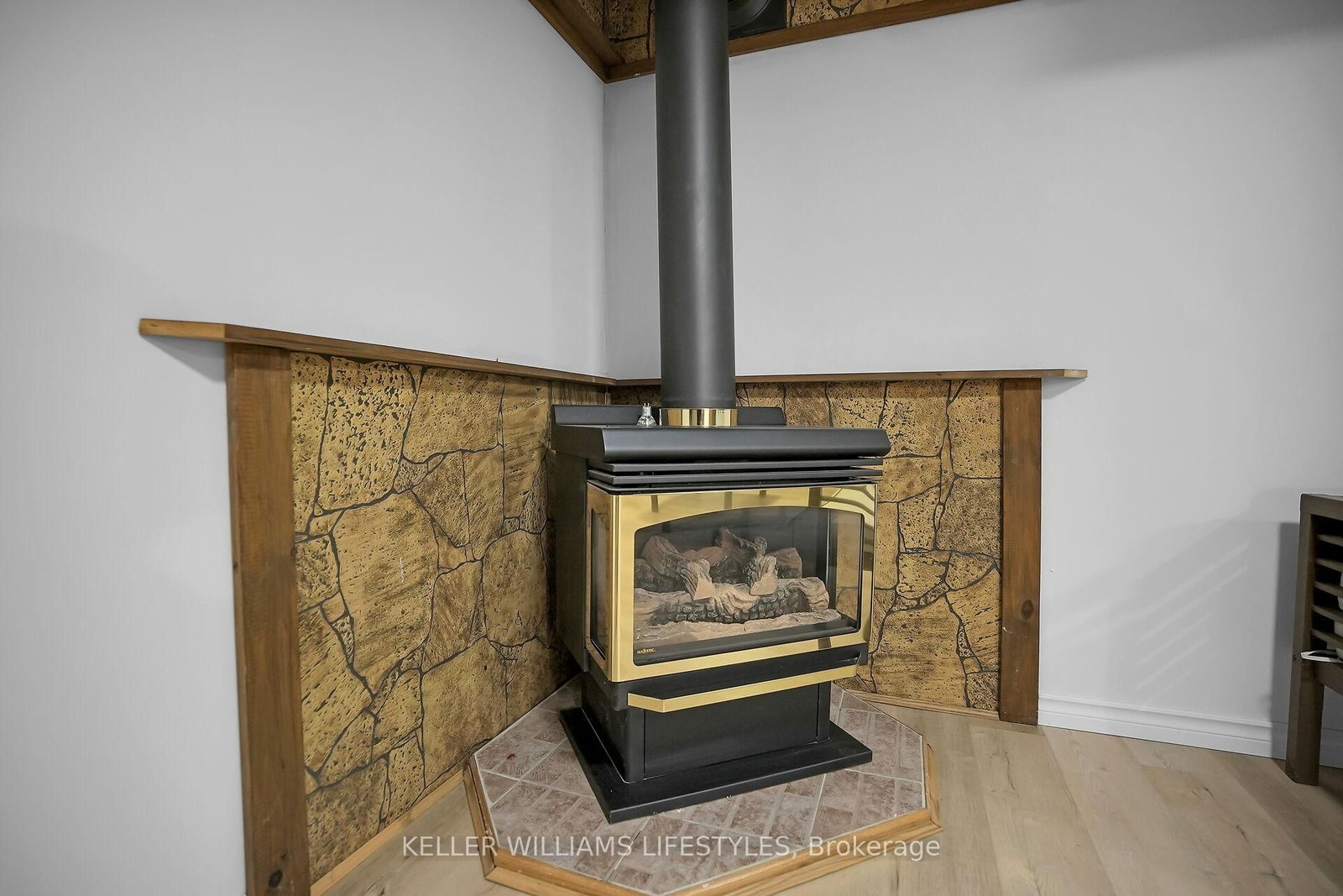 Townhouse for sale at 4-230 Clarke Road, London East, Ontario, N5W 5P5 - East H - MLS: X12976792