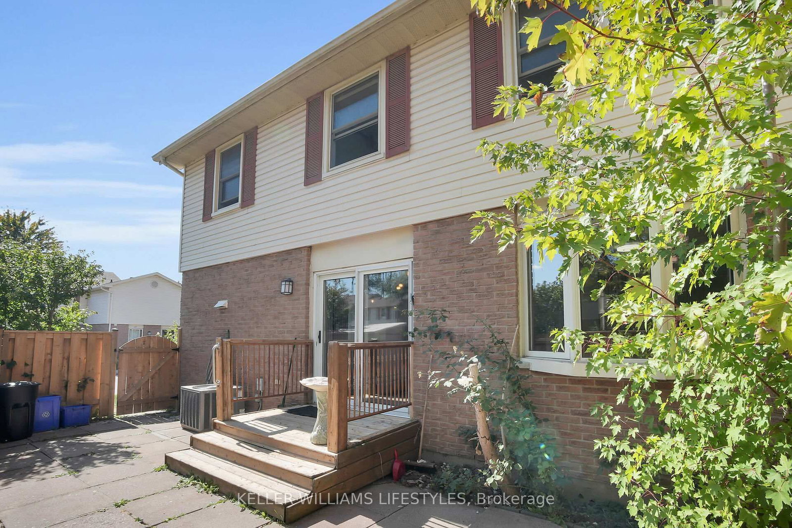 Townhouse for sale at 4-230 Clarke Road, London East, Ontario, N5W 5P5 - East H - MLS: X12976792