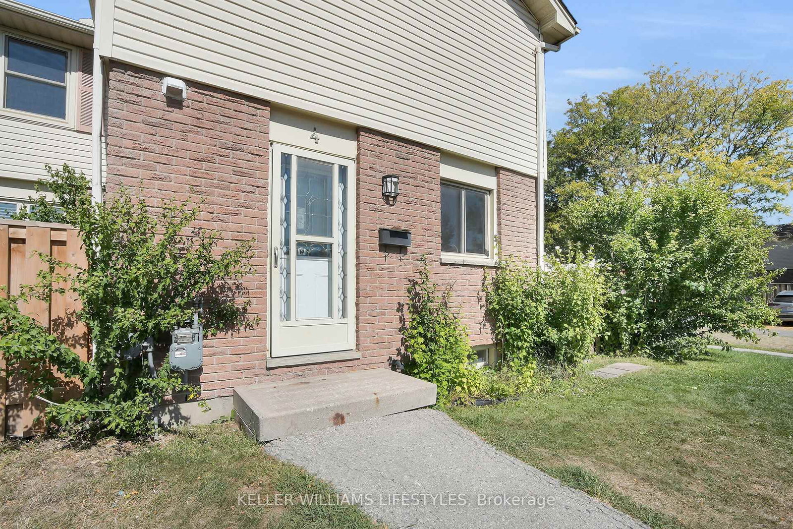 Townhouse for sale at 4-230 Clarke Road, London East, Ontario, N5W 5P5 - East H - MLS: X12976792