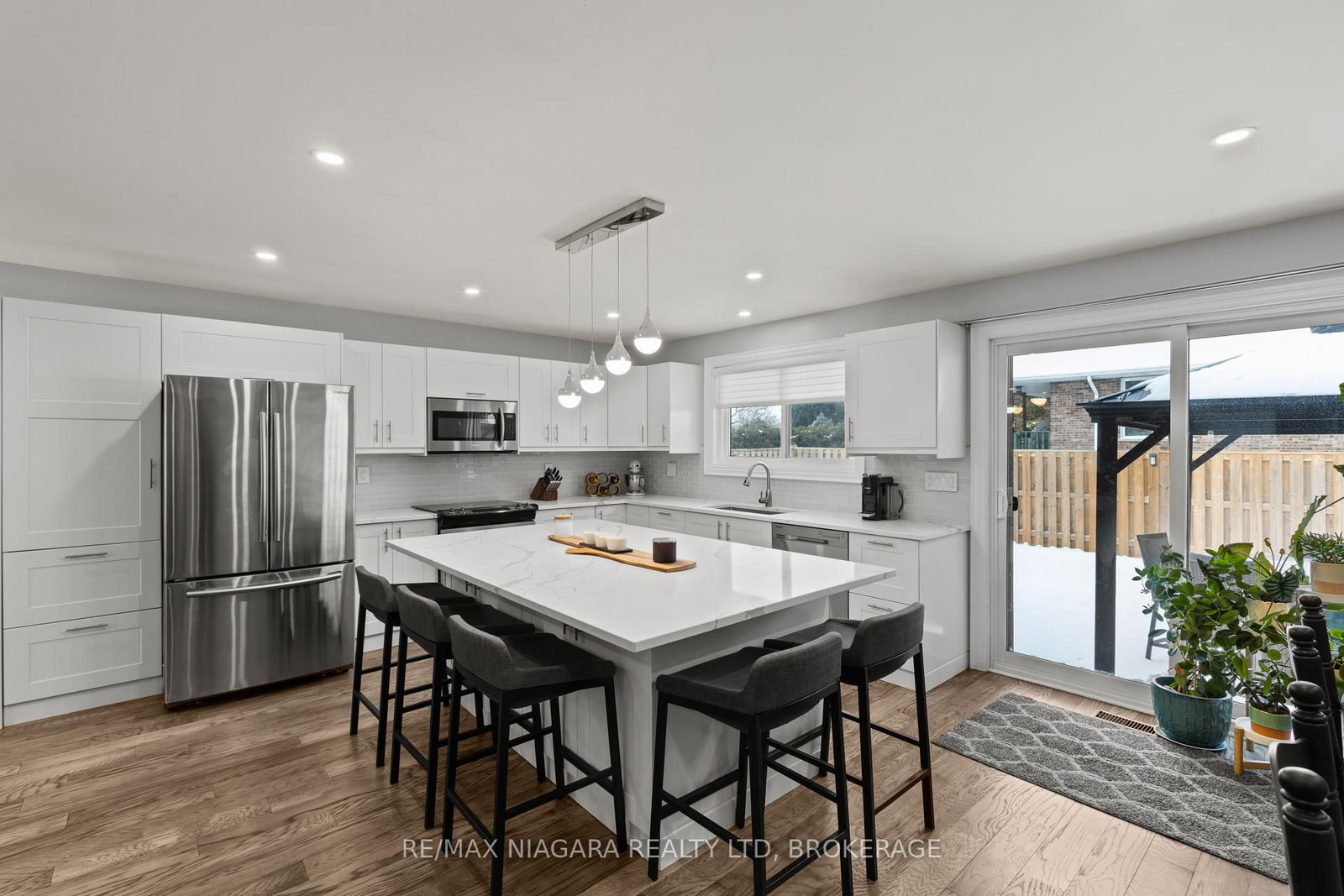 Detached House for sale at 1164 Haist Road, Pelham, Ontario, L3B 5N5 - Fonthill - MLS: X12976862