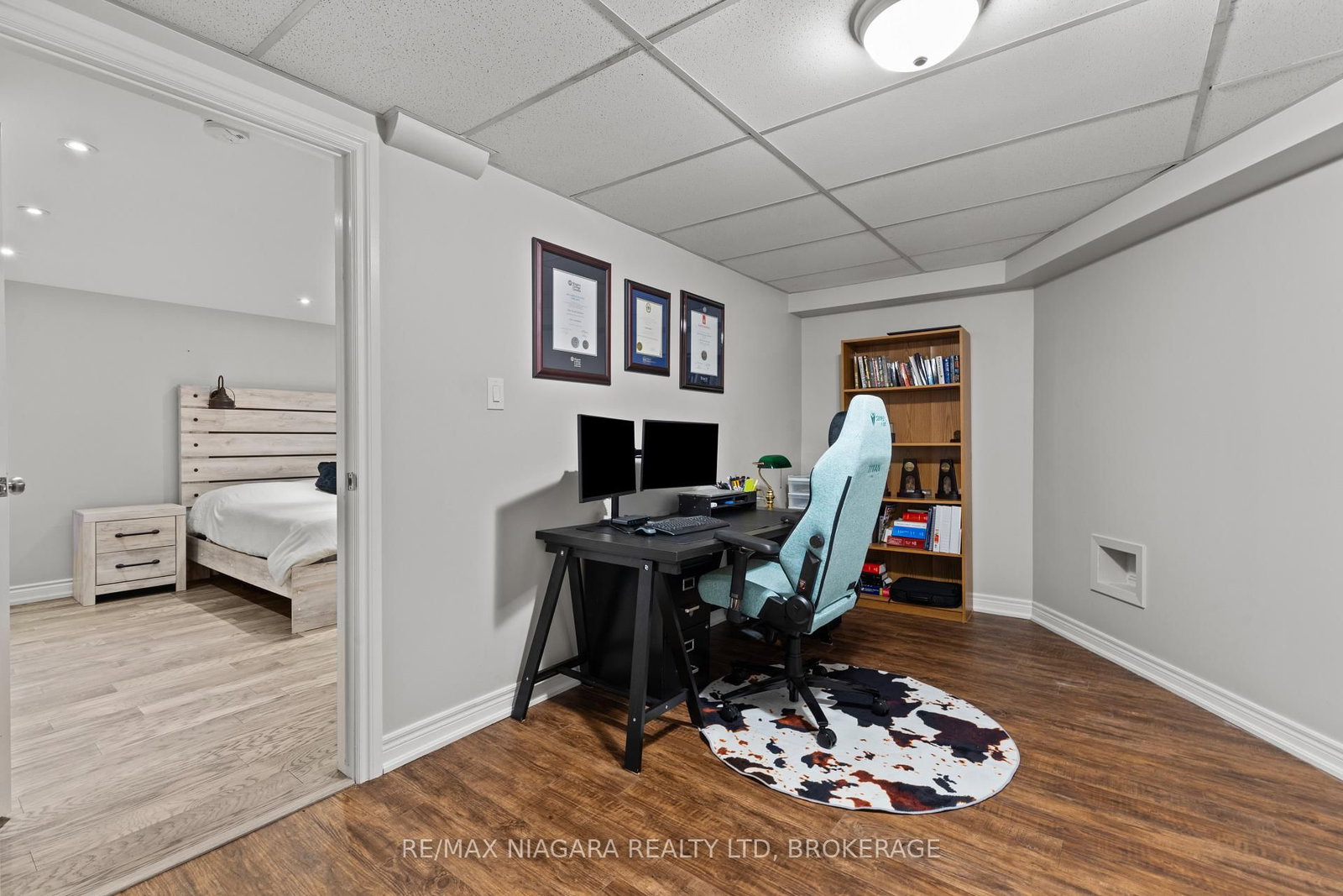 Detached House for sale at 1164 Haist Road, Pelham, Ontario, L3B 5N5 - Fonthill - MLS: X12976862