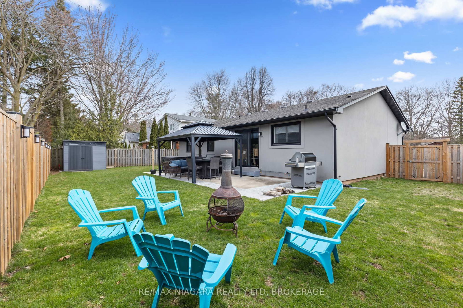 Detached House for sale at 1164 Haist Road, Pelham, Ontario, L3B 5N5 - Fonthill - MLS: X12976862