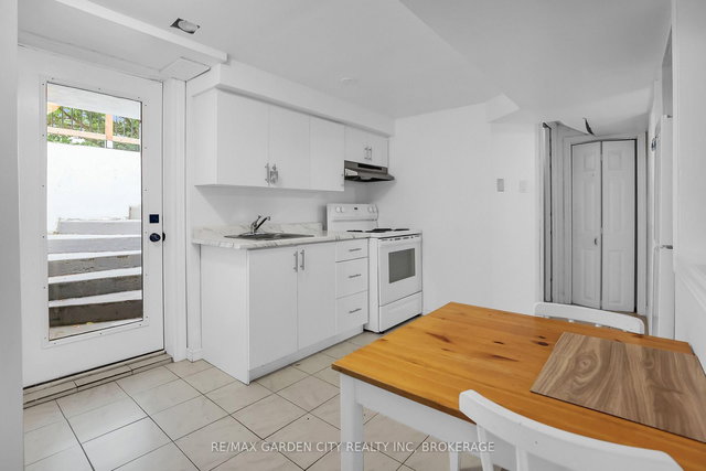 Unit #2 - 18 Wakil Drive