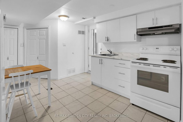 Unit #2 - 18 Wakil Drive