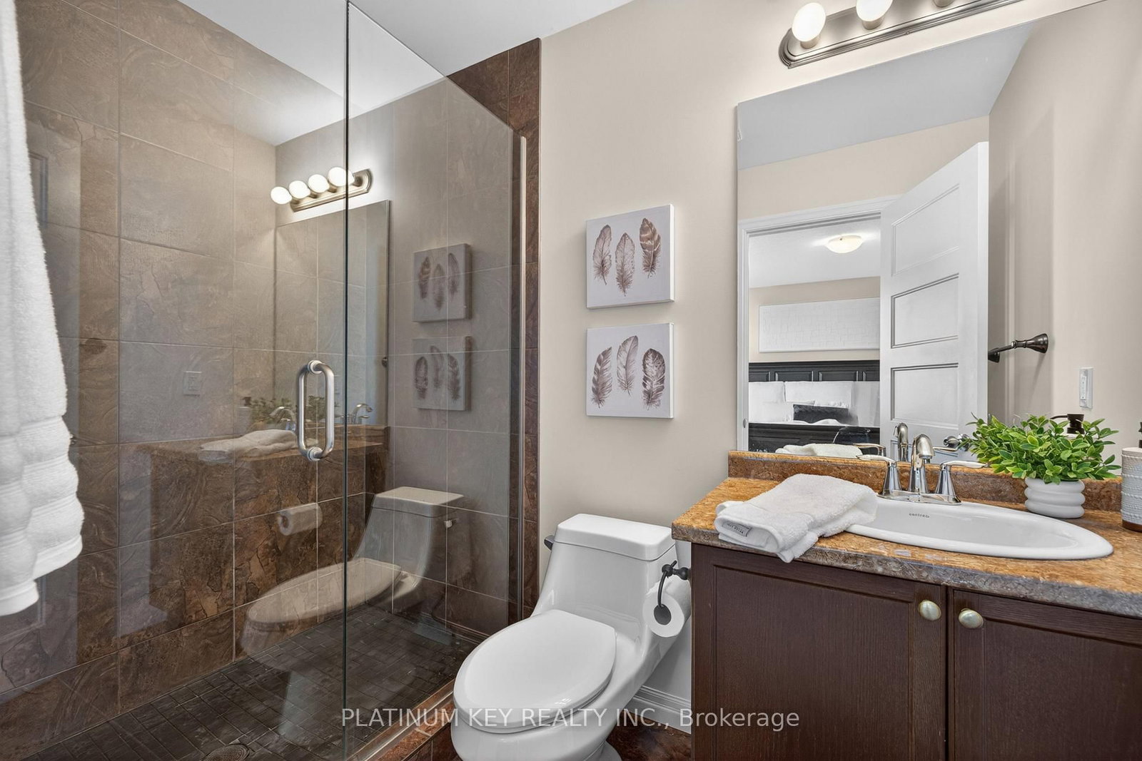 Detached House for sale at 2682 Tokala Trail, London North, Ontario, N6G 5B4 - North S - MLS: X12976922