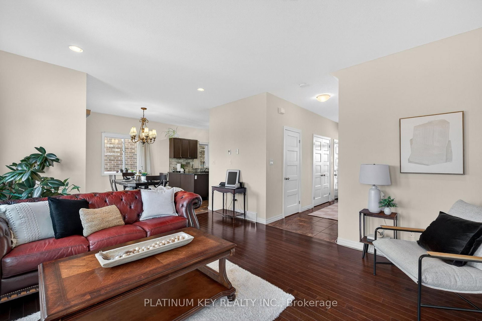 Detached House for sale at 2682 Tokala Trail, London North, Ontario, N6G 5B4 - North S - MLS: X12976922