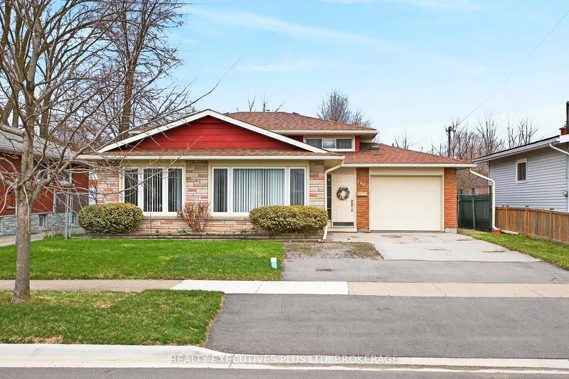 6465 Wendy Dr, Niagara Falls, L2G 3H7 | Image 2