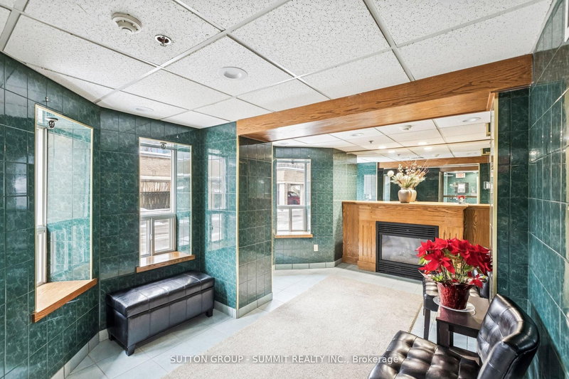 401 - 281 Bristol St, Guelph, N1H 8J3 | Image 3