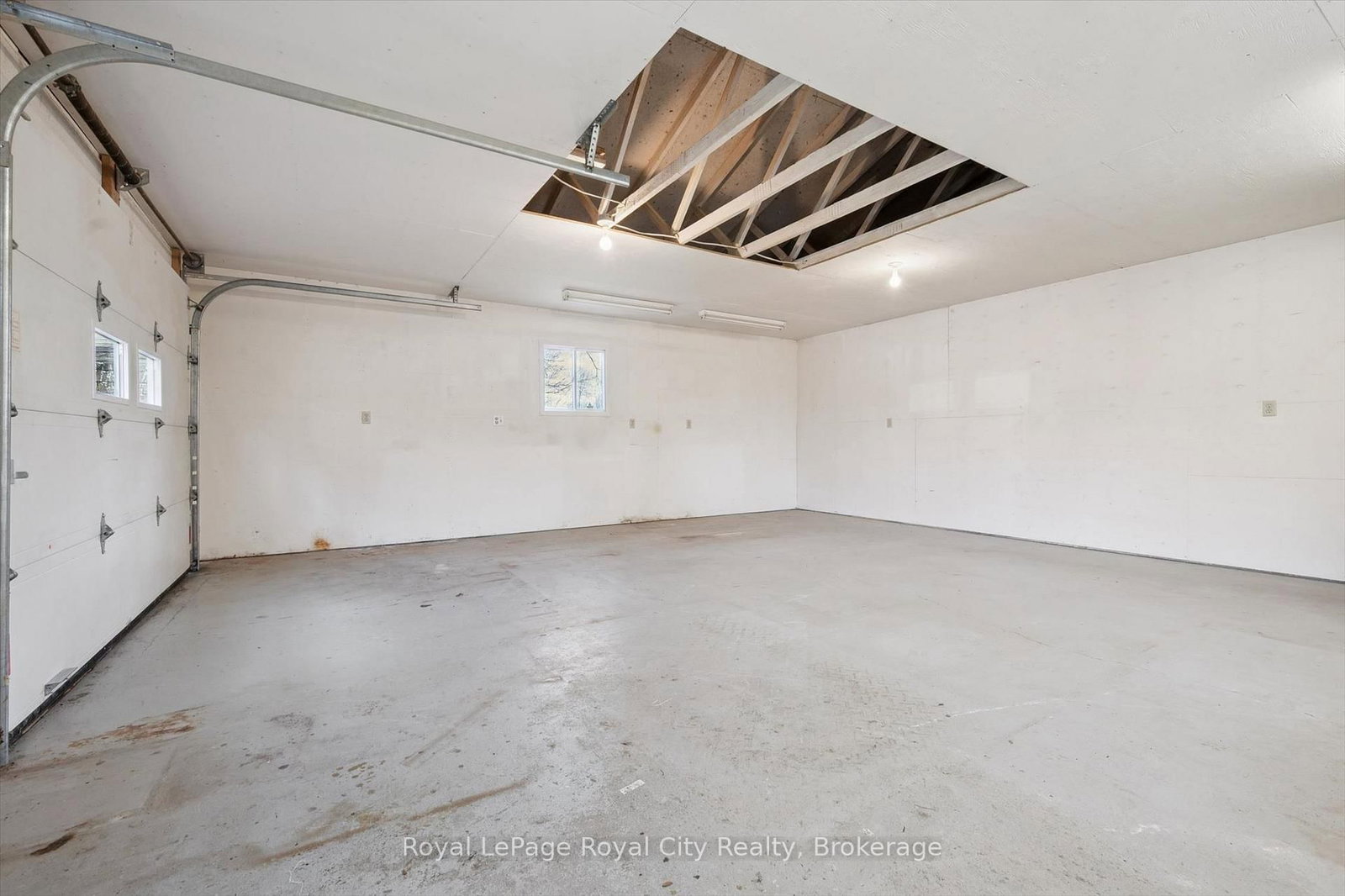 16 Kenwood Crescent - Photo 33