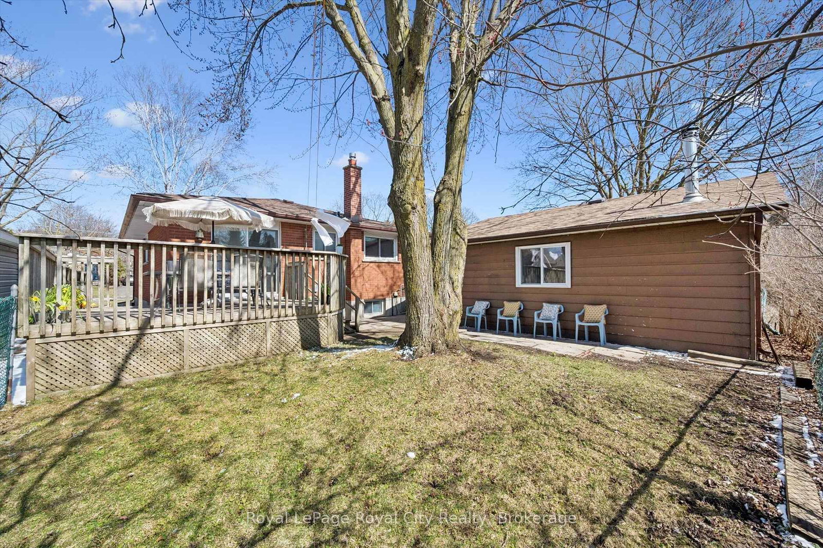 16 Kenwood Crescent - Photo 36