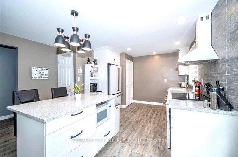 1336 Alfred St, Cornwall, K6J 4Z8 | Image 2