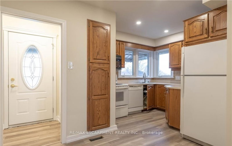1 - 9 West 22nd Street