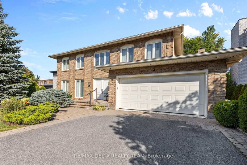 11 Garand Pl, Ottawa, K1H 8M1 | Image 2