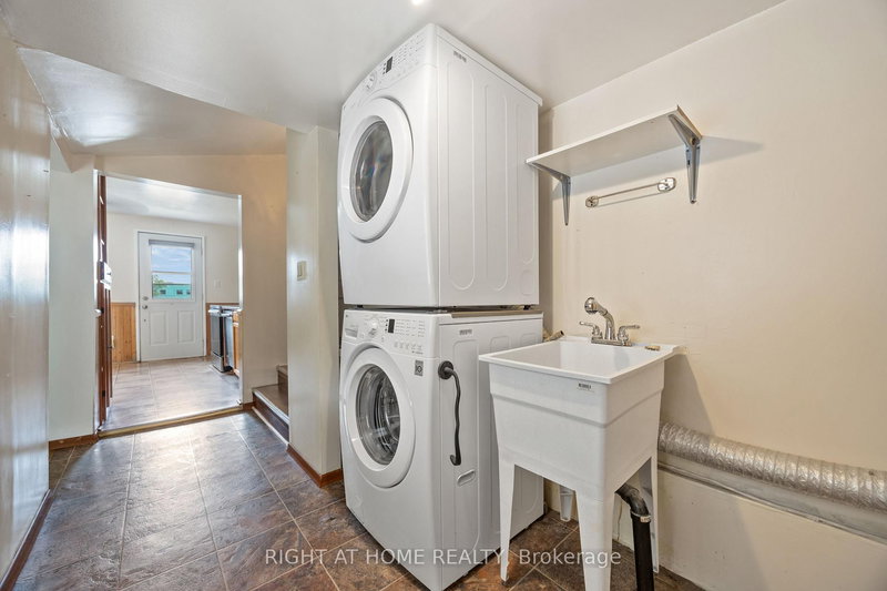 221 Samuelson St, Cambridge, N1R 1K9 | Image 2