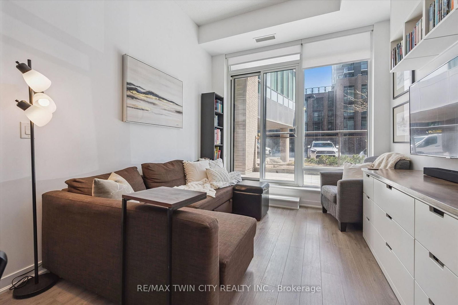 85 Duke Street W, Unit 103 - Photo 12