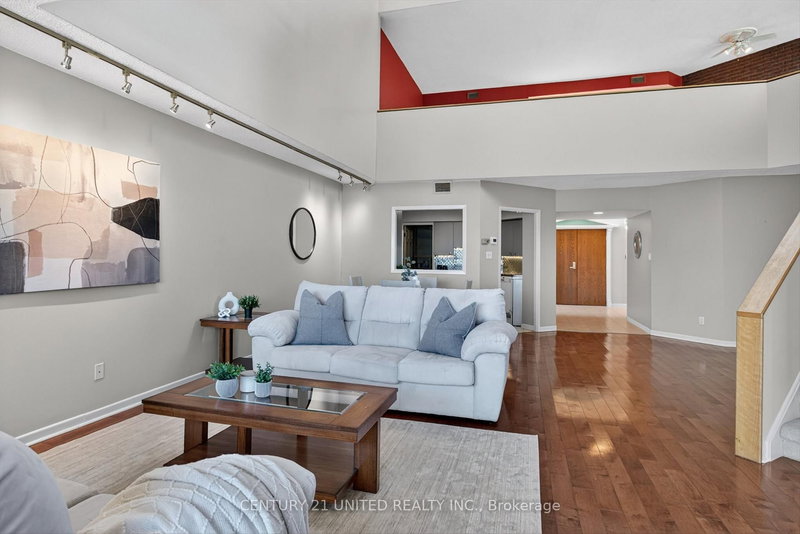 503 - 1818 Cherryhill Road