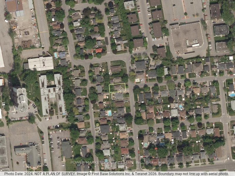 944 Eve St, Ottawa, K1K 3R4 | Image 3