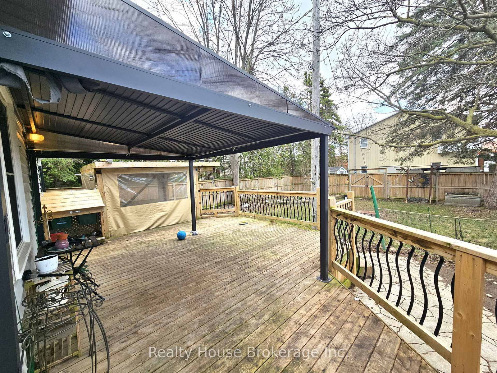 144 Whiting Street - Photo 10