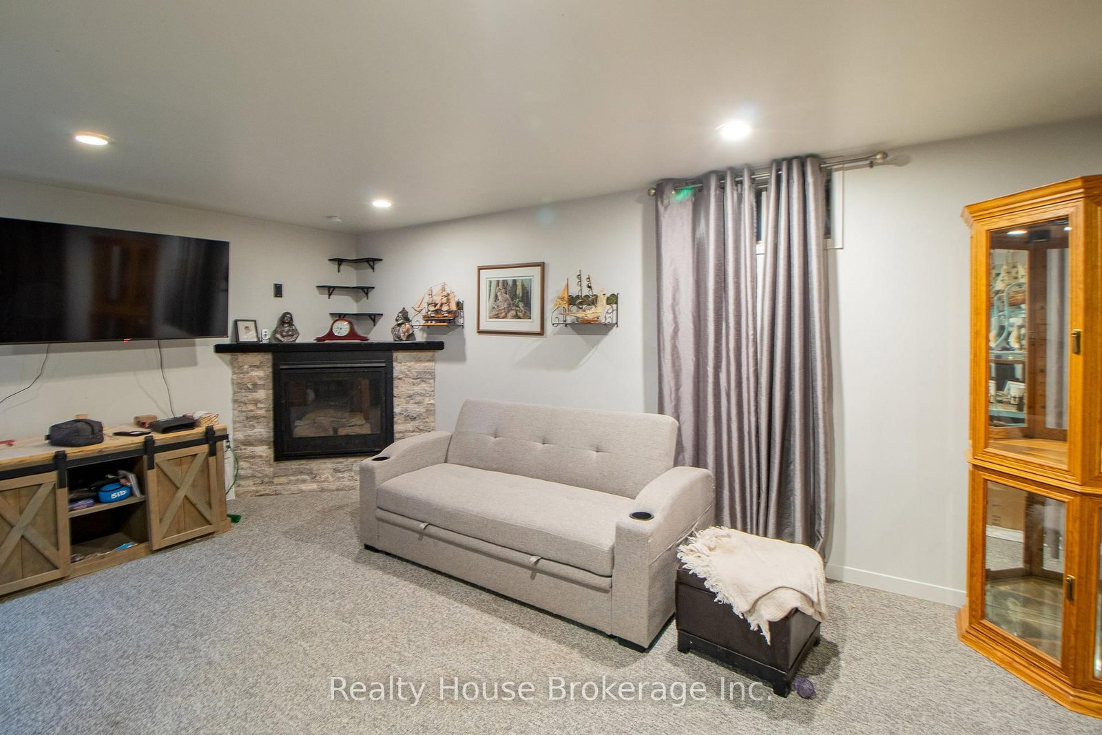 144 Whiting Street - Photo 21