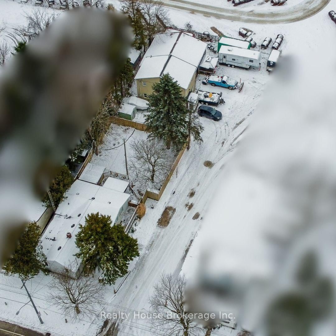 144 Whiting Street - Photo 3