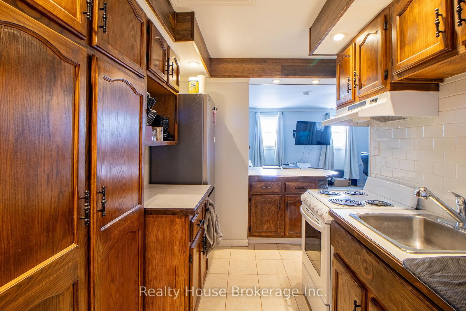 144 Whiting Street - Photo 36