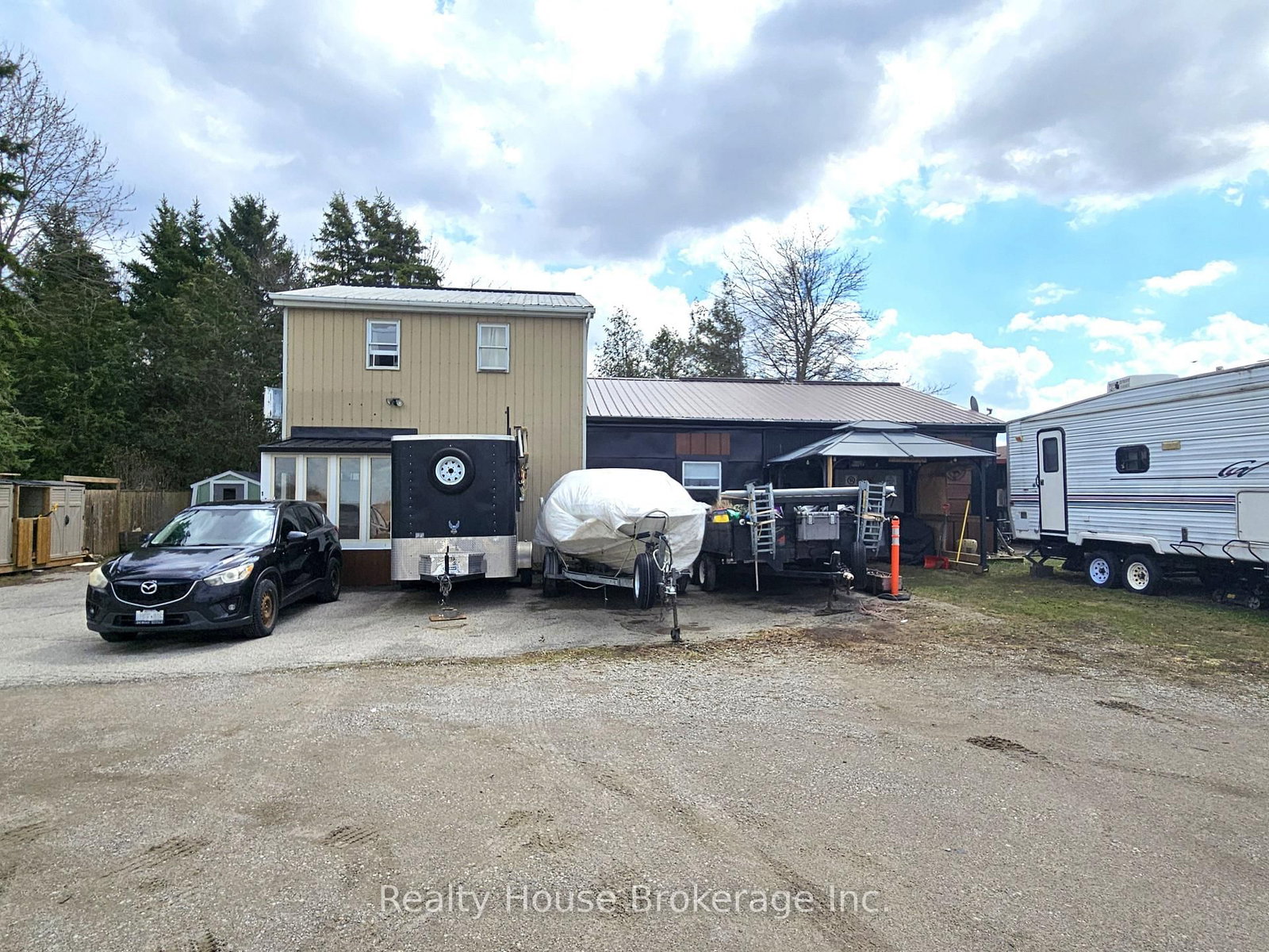 144 Whiting Street - Photo 5