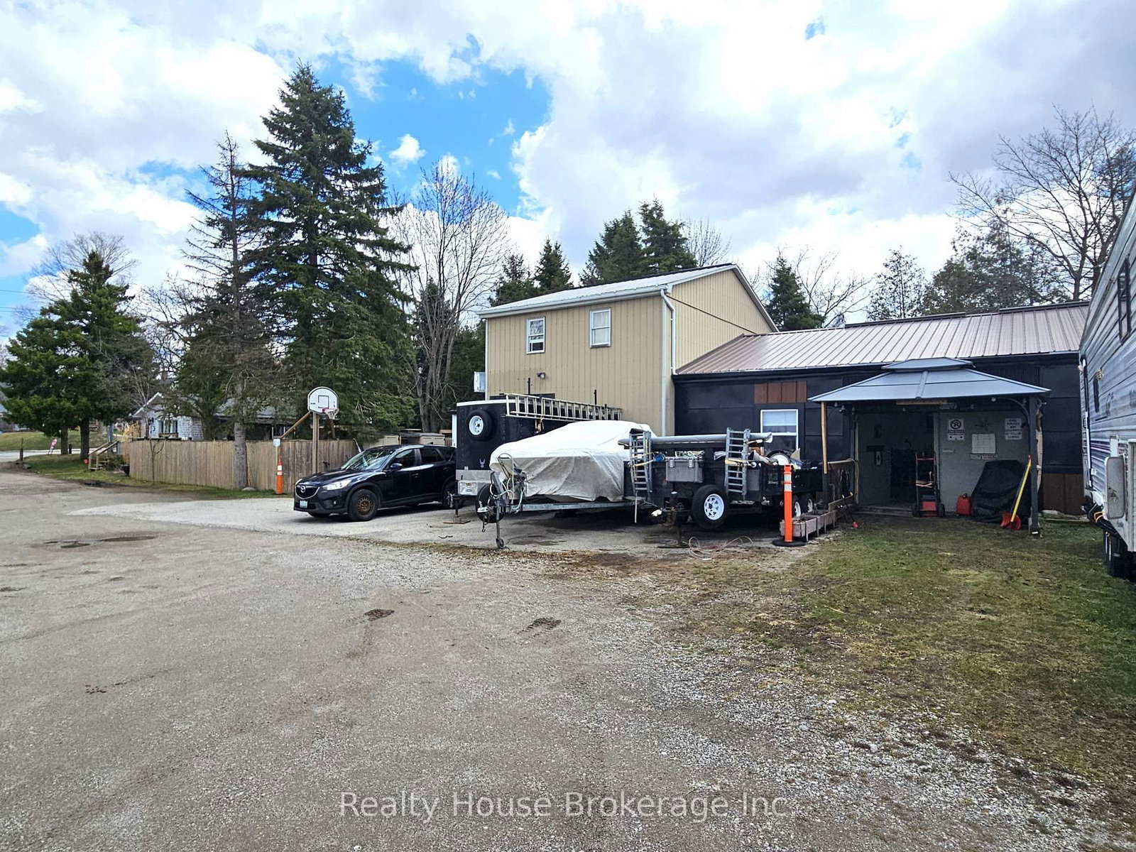 144 Whiting Street - Photo 6