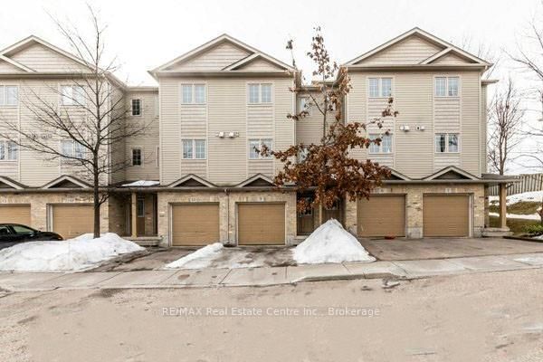 B9 - 155 Highland Cres, Waterloo, N2M 0A1 | Image 2