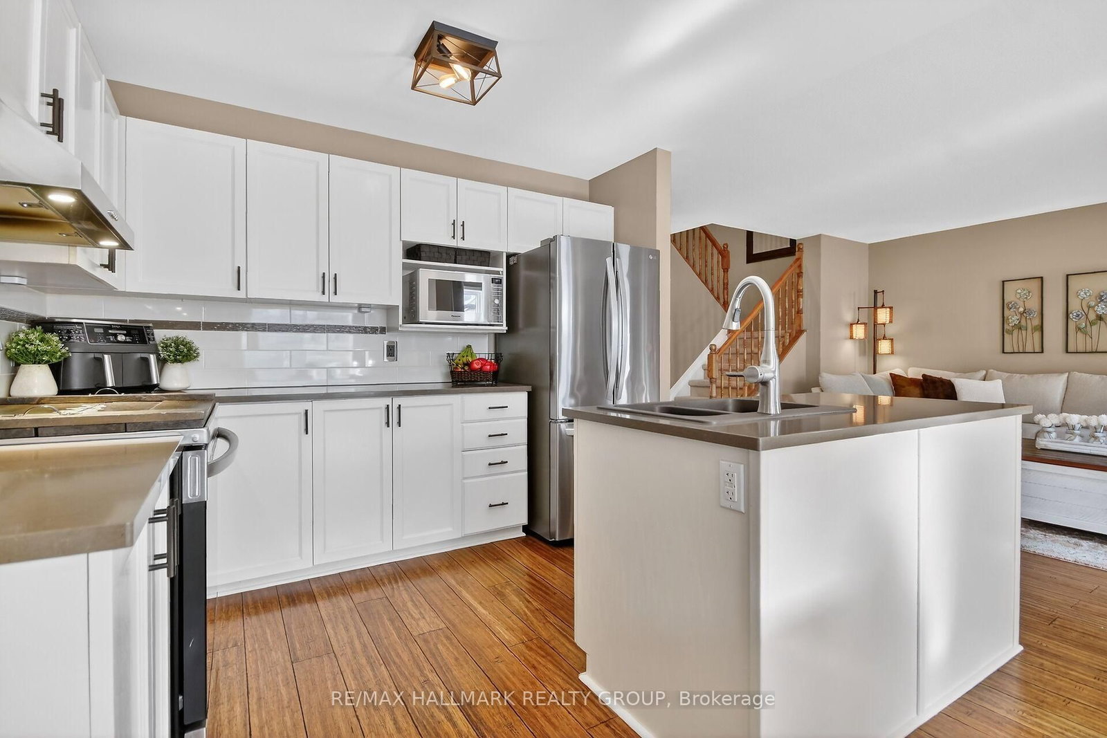 Townhouse for sale at 54 Charleston Street, Ottawa, Ontario, K2G 7G1 - Barrhaven - Strandherd - MLS: X12977790