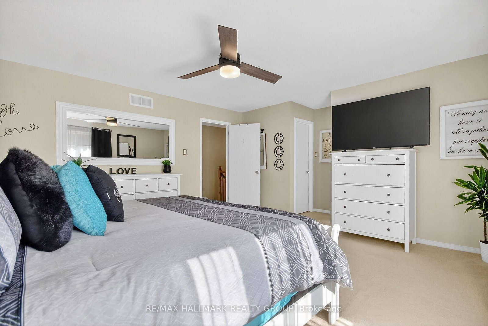 Townhouse for sale at 54 Charleston Street, Ottawa, Ontario, K2G 7G1 - Barrhaven - Strandherd - MLS: X12977790